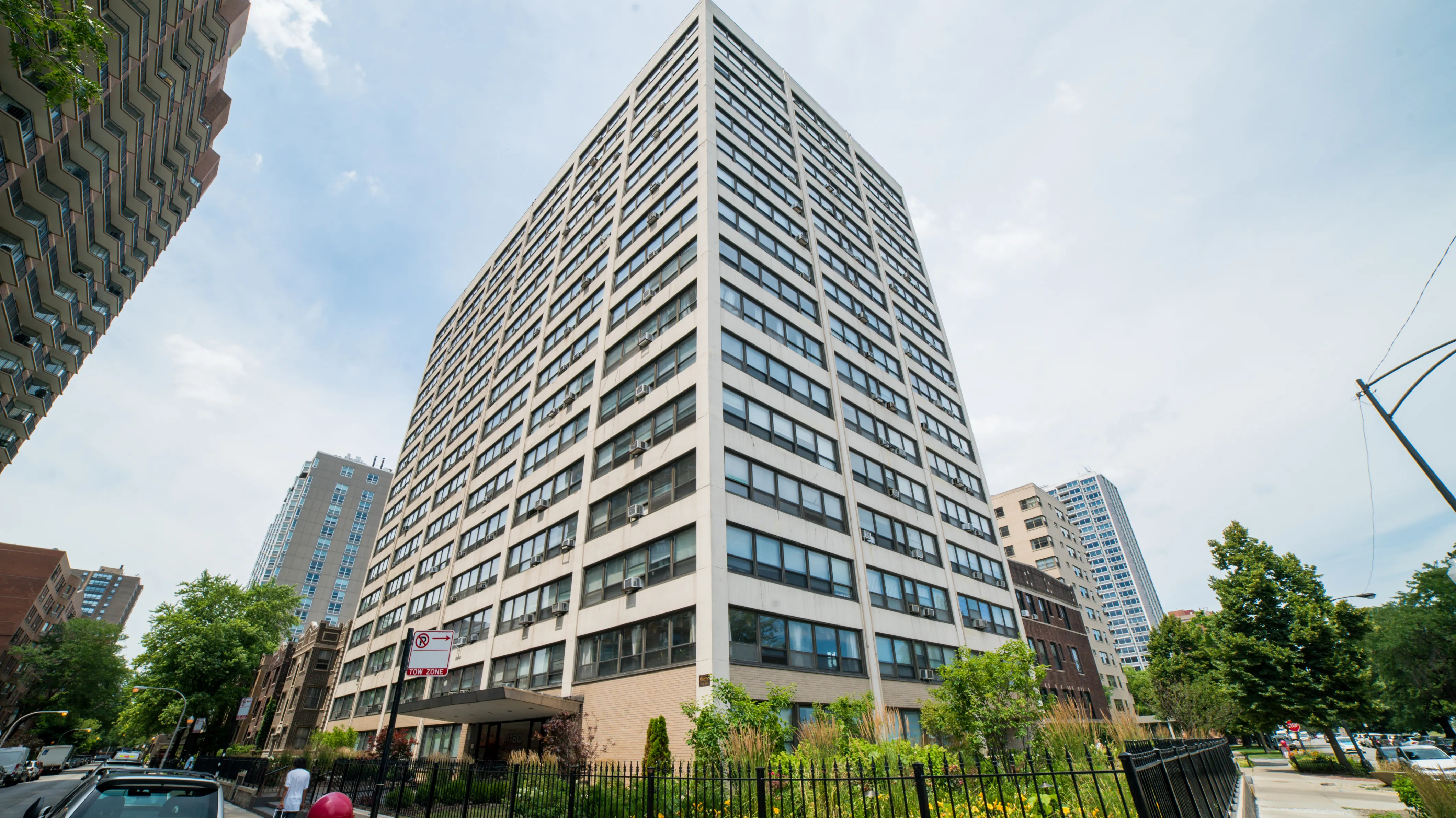 Polo Tower Apartments for Rent Chicago Domu